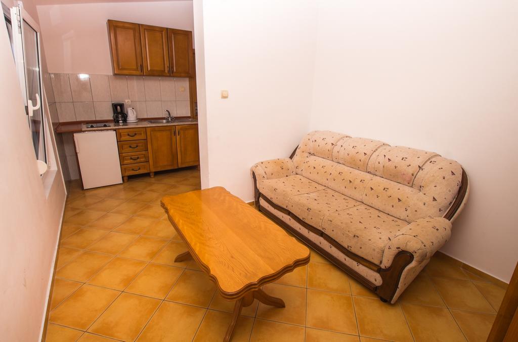 Apartments De Lara Utjeha Buitenkant foto